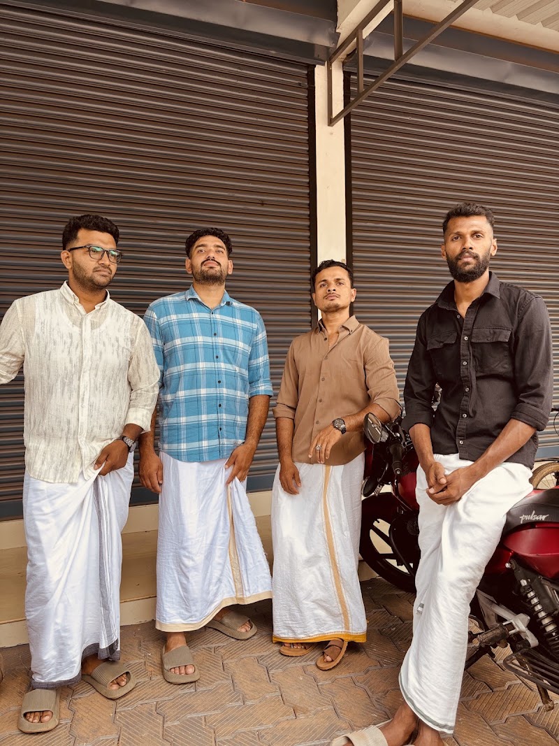 Al Raidhan Kuzhimandhi - Al Raidhan Kuzhimandhi, Karuvarakundu, Kerala 676523, India