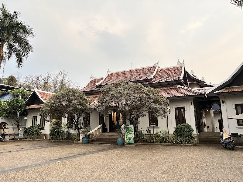 Angthong Hotel - Angthong Hotel, V4FH+34W, Lao-Thai Friendship Road, Luang Prabang, Laos