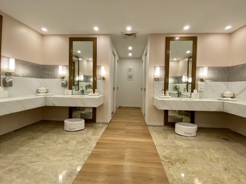 ITC Gardenia, a Luxury Collection Hotel, Bengaluru - ITC Gardenia, a Luxury Collection Hotel, Bengaluru 1, Residency Rd, Ashok Nagar, Bengaluru, Karnataka 560025, India