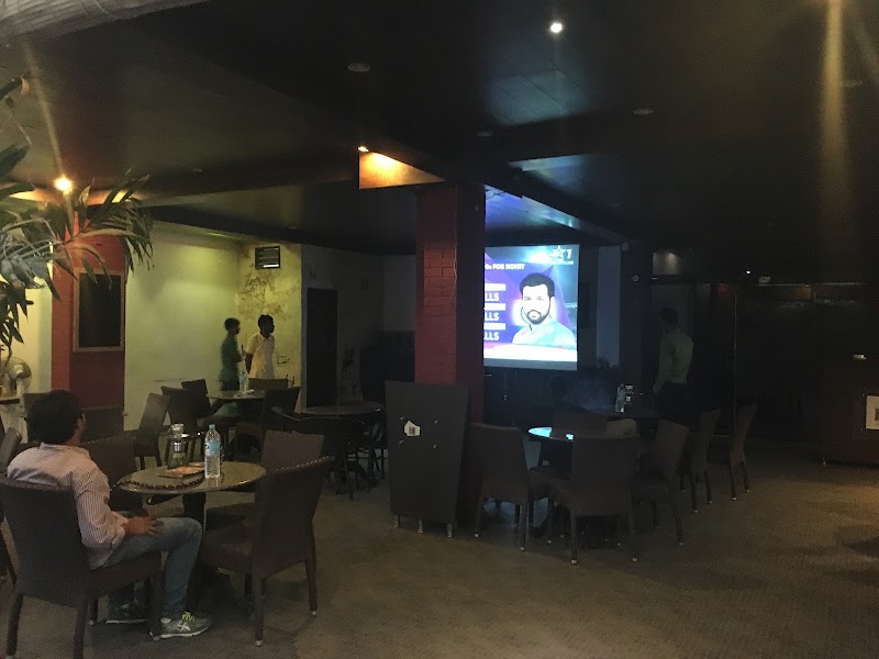 Cafe Rocks - Cafe Rocks Lakecity Mall, 8th, Durga Nursery Rd, Shakti Nagar, Udaipur, Rajasthan 313001, India
