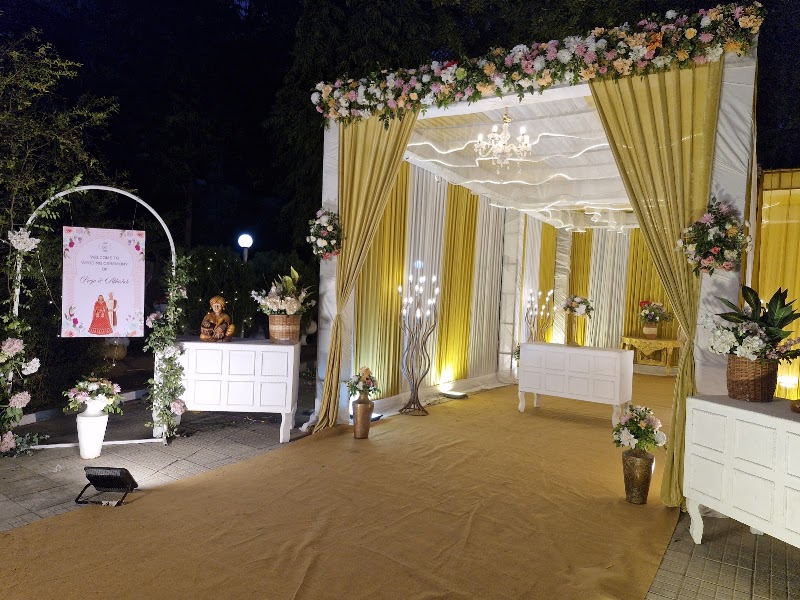 Wedlock farm - Wedlock farm To Shikohpur Village, Sector 77, Gurugram, Haryana 122012, India