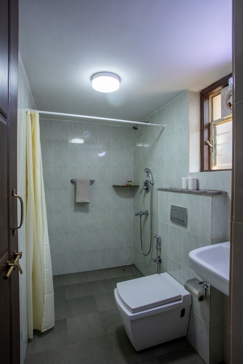 Hilltop Goa Lodge - Hilltop Goa Lodge House No. 630, Small, Vagator Beach Rd, Bardez, Vagator, Anjuna, Goa 403509, India
