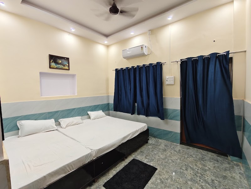 New Kashi Dham - New Kashi Dham, D47/32, opposite Mazda Parking, Ramapura Luxa, Varanasi, Uttar Pradesh 221010, India