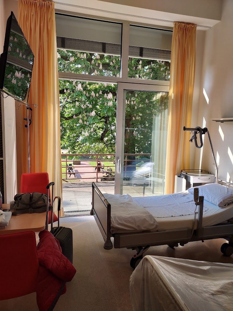 Cellitinnen-Severinsklösterchen Krankenhaus der Augustinerinnen und St. Antonius, Betriebsstelle Severinsklösterchen - Cellitinnen-Severinsklösterchen Krankenhaus der Augustinerinnen und St. Antonius, Betriebsstelle Severinsklösterchen, Jakobstraße 27-31, 50678 Köln, Germany
