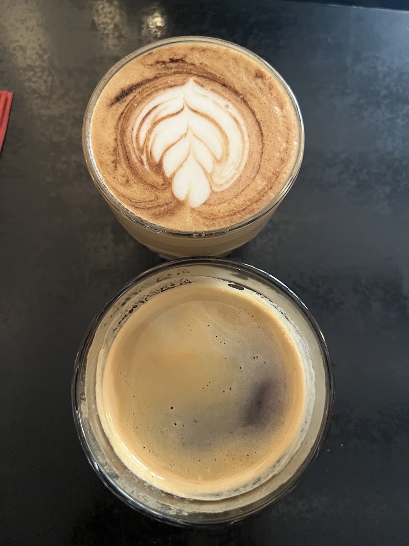 Eggs&Co. - Eggs&Co. 11 Rue Bernard Palissy, 75006 Paris, France