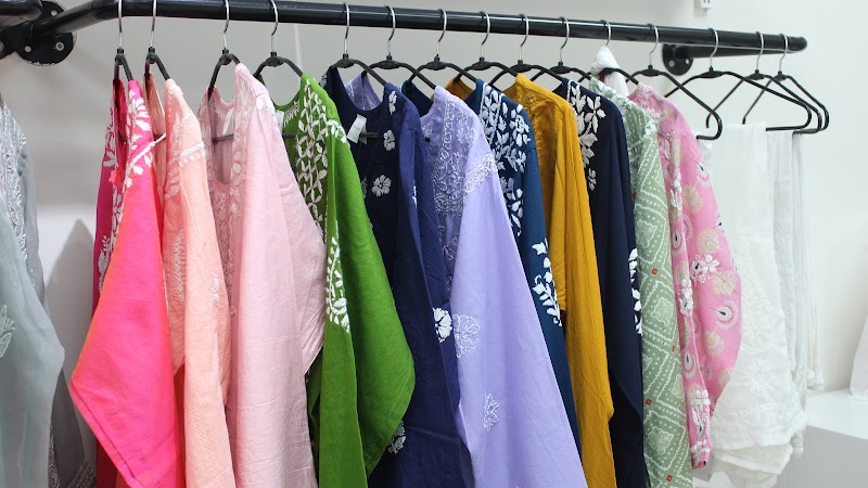 Vineshaa Fashion Store & Boutique (The Bespoke Boutique in Gurugram) - Vineshaa Fashion Store & Boutique (The Bespoke Boutique in Gurugram) Shop No. 12, Kataria Complex, opposite Ramprastha City, Sector 37D, Gurugram, Haryana 122006, India