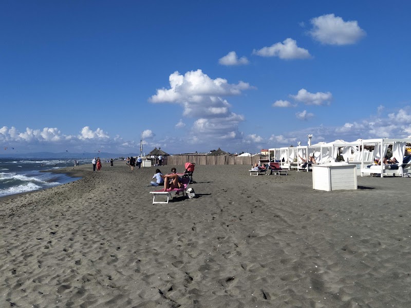 Stabilimento Balneare Miraggio Club - Stabilimento Balneare Miraggio Club, Lungomare di Ponente, 83, 00054 Fiumicino RM, Italy