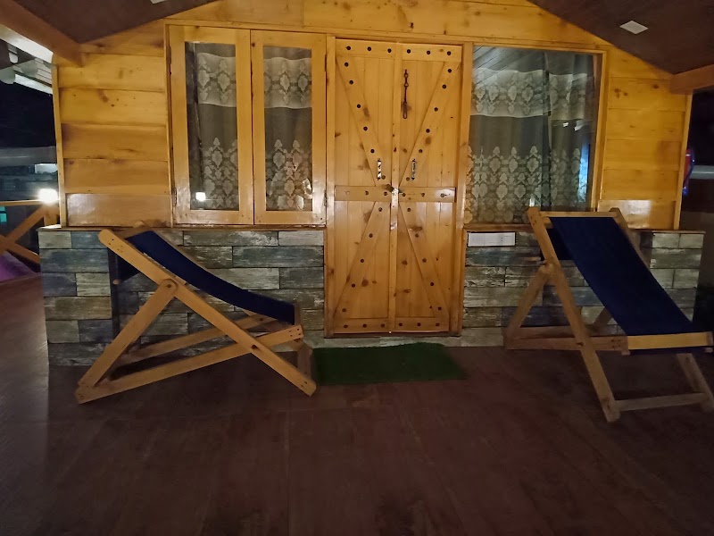 OYO Home 39997 Premium Wooden Cottage Stay - OYO Home 39997 Premium Wooden Cottage Stay, Luxury homes, Pangoot, Nainital, Uttarakhand 263001, India