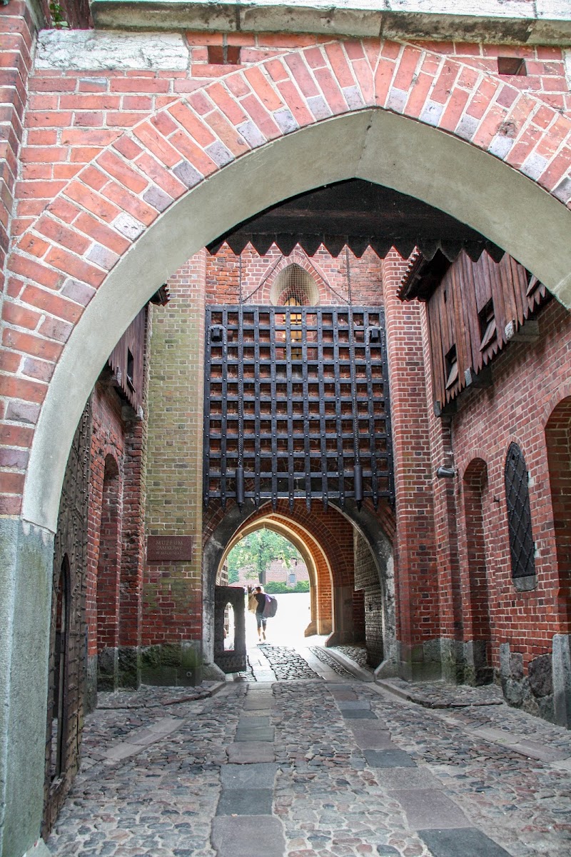 Zamek Średni - Zamek Średni, Starościńska 1, 82-200 Malbork, Poland