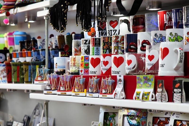 Ibiza´s Shop - Ibiza´s Shop, Carrer de Sant Mateu, 3, 07820 Sant Antoni de Portmany, Illes Balears, Spain