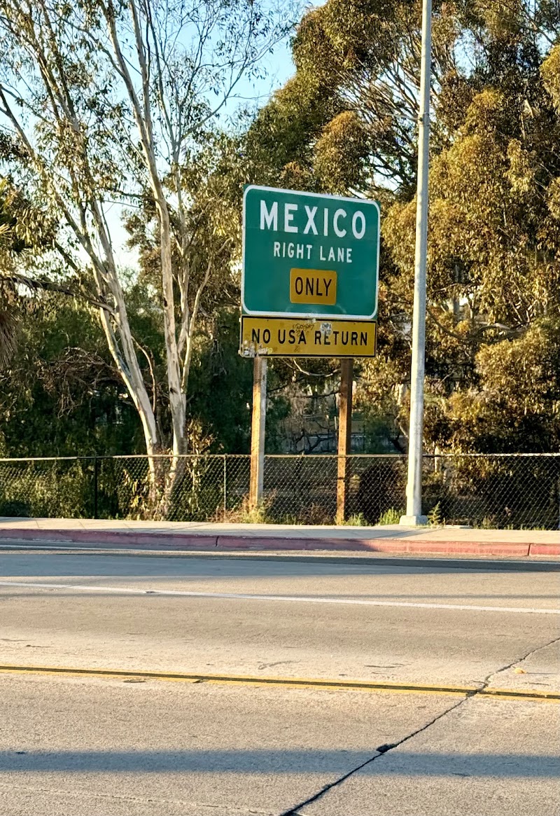 Ready Lane San Ysidro Mex Border - Ready Lane San Ysidro Mex Border, Border, Zona Río, 92173 Tijuana, Baja California, Mexico