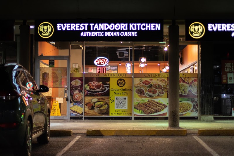 Everest Tandoori Kitchen - Indian Restaurant in St. Catharines
