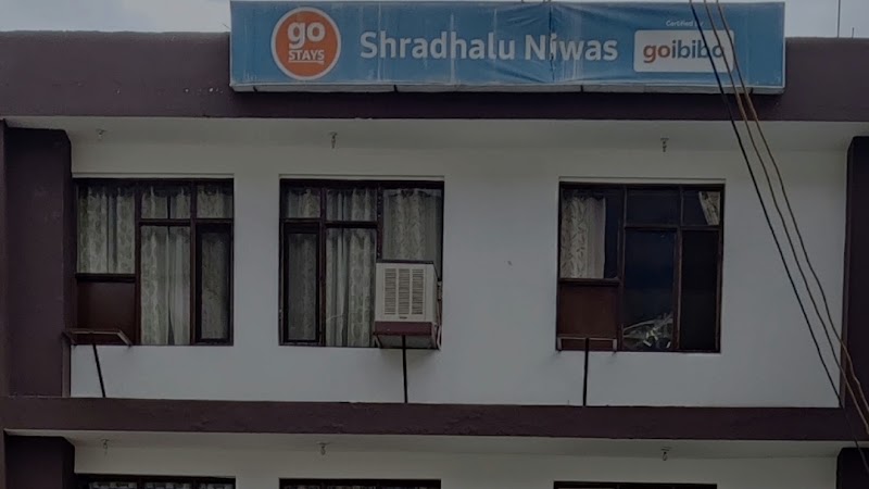 shradhaluniwas - shradhaluniwas, behind hotel vishal, arli road katra( shortcut railway road, Second lane from, hotel vishal, to, Arli Road, Katra, 182301