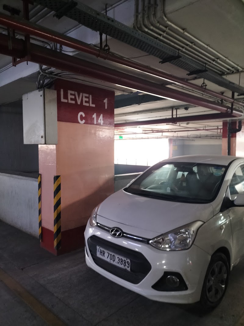 Parking VIP - Parking VIP, Terminal 3, Indira Gandhi International Airport, New Delhi, Delhi, 110037, India