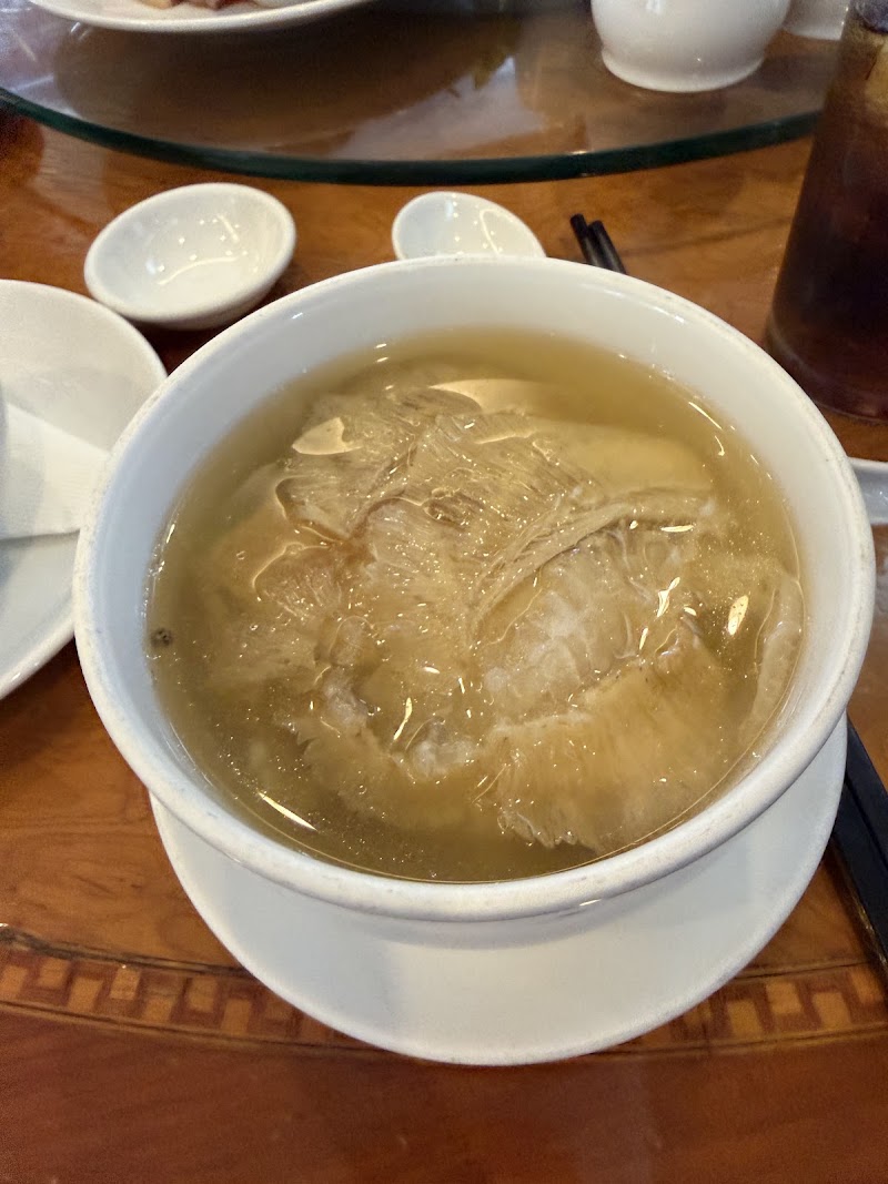 Ping's Shark Fin Restaurant Asoke (The Original) - Ping's Shark Fin Restaurant Asoke (The Original) 137/3 Sukhumvit 21 Rd, North Klongtoey Watthana, Krung Thep Maha Nakhon 10110, Thailand