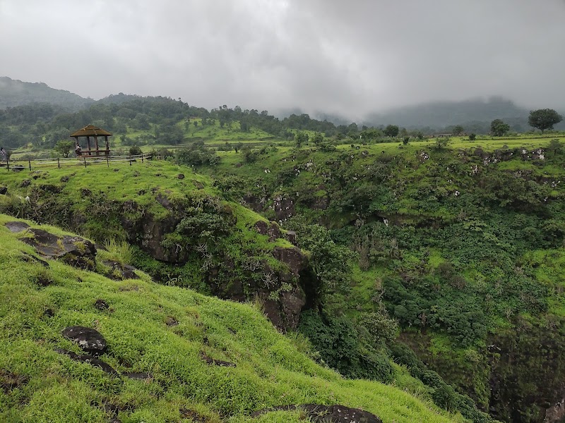 ECHO POINT - ECHO POINT 5HG8+P67, Ahupe, Maharashtra 410509, India