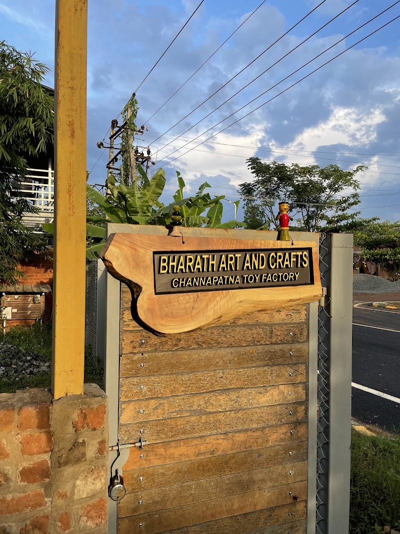 BHARATH ART AND CRAFTS - BHARATH ART AND CRAFTS, 1549/2, bharath house, Nizami Chowk, Channapattana, Karnataka 562160, India