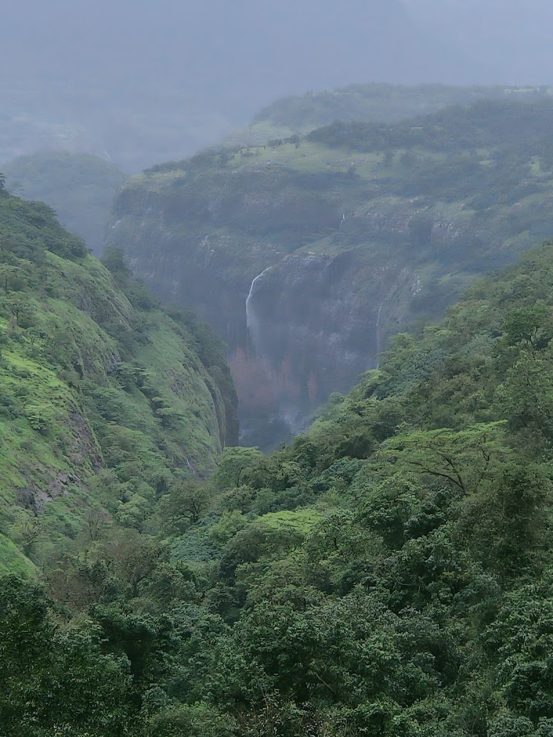 Tamhini Waterfall - Tamhini Waterfall, Tamhini, Maharashtra 412108, India