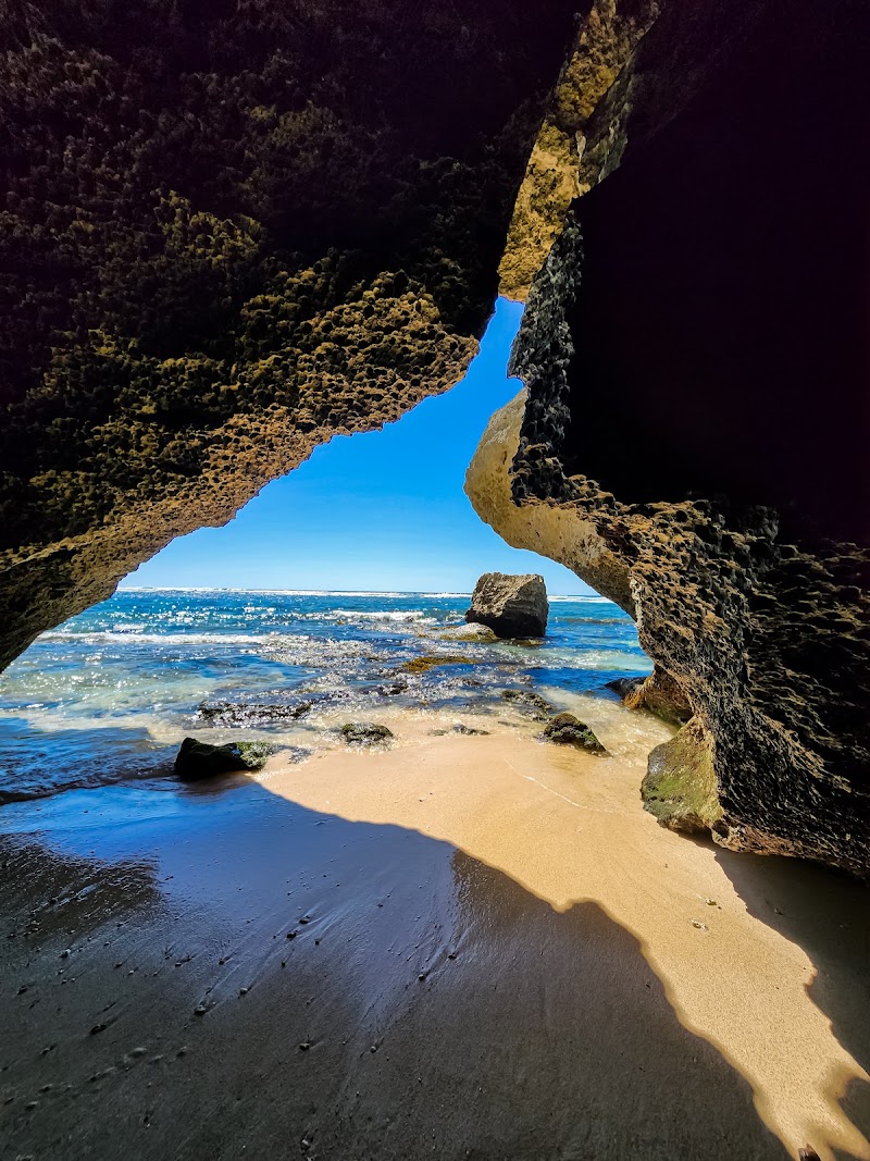 Suluban Beach - Suluban Beach, Bali, Indonesia