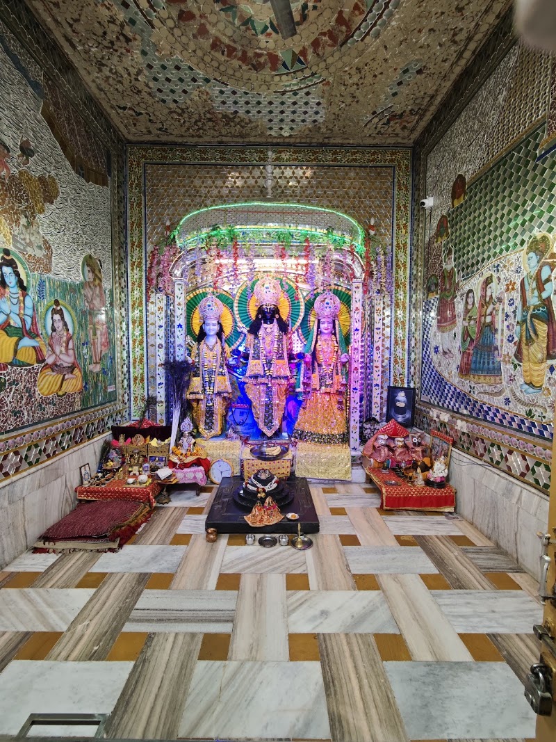 Raghunath Mandir - Raghunath Mandir, XWRJ+JP9, Katra, 182301