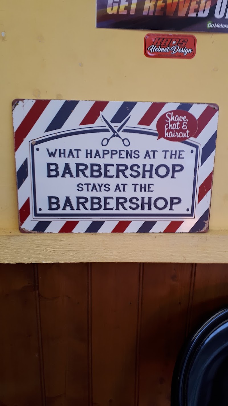 Barry Road Barbers - Barry Road Barbers, 12, Barry Parade, Barry Rd, London SE22 0JA, UK