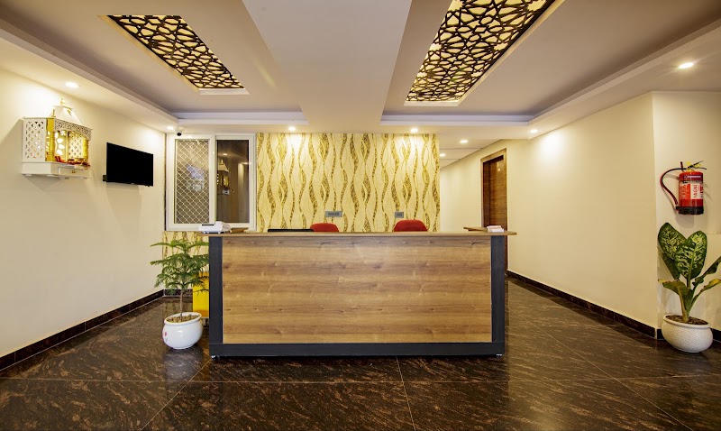 Treebo Grand Vista - 63A - Treebo Grand Vista - 63A CH-11, Sector 63A, Sector 63 A, Noida, Chotpur, Uttar Pradesh 201301, India