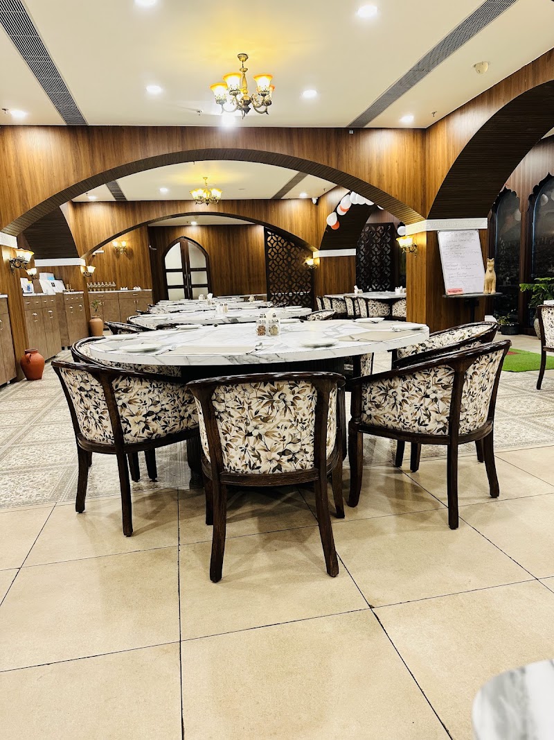 The London Table - The London Table 3rd Floor, Indiabulls Mega Mall, T1, Meera Nagar, Jhalamand, Jodhpur, Rajasthan 342016, India