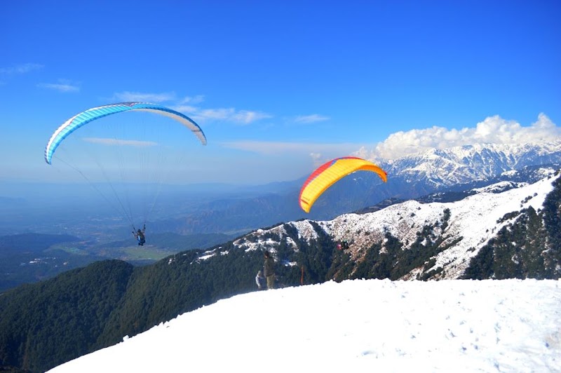 Travel Bir Billing - Paragliding in Bir Billing - Travel Bir Billing - Paragliding in Bir Billing Paragliding Landing site, Bir, Suja, Himachal Pradesh 176077, India