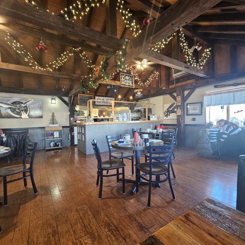 Runway Cafe - Runway Cafe, 68 Stacy Haines Rd, Lumberton Township, NJ 08048, USA