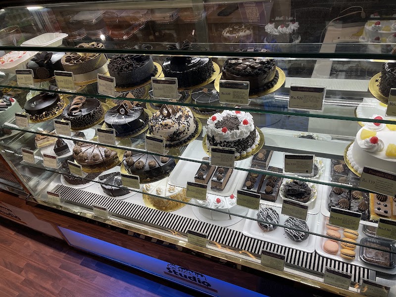 The Cake Studio (Seawoods) - The Cake Studio (Seawoods), Shop no 1, balashet apartment, plot no 104, opposite seawoods railway station, Seawoods East, Darave Village, Sector 23, Nerul, Navi Mumbai, Maharashtra 400706, India