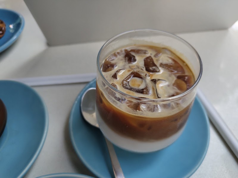 Blue Tokai Coffee Roasters | HSR Layout - Blue Tokai Coffee Roasters | HSR Layout Ground Floor, NO.-780, 19th Main Rd, 1st Sector, HSR Layout, Bengaluru, Karnataka 560102, India