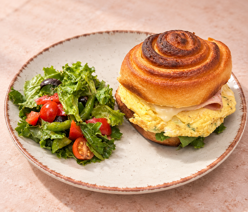 Grata Bakehouse - Grata Bakehouse First Floor, DLF, SF-98, Galleria Market, Sector 28, DLF Phase IV, Gurugram, Haryana 122009, India