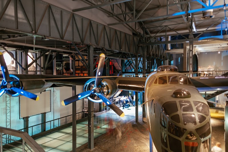 Warsaw Uprising Museum - Warsaw Uprising Museum Grzybowska 79, 00-844 Warszawa, Poland