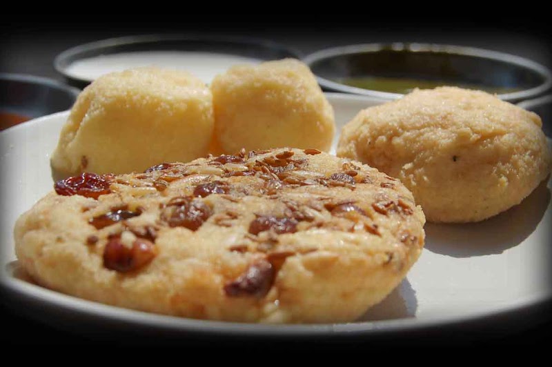 Brijwasi Chat Bhandar - Brijwasi Chat Bhandar, Opposite giani tea stall, Maharaja Ranjit Singh Nagar, INA Colony, Amritsar, Punjab 143001, India