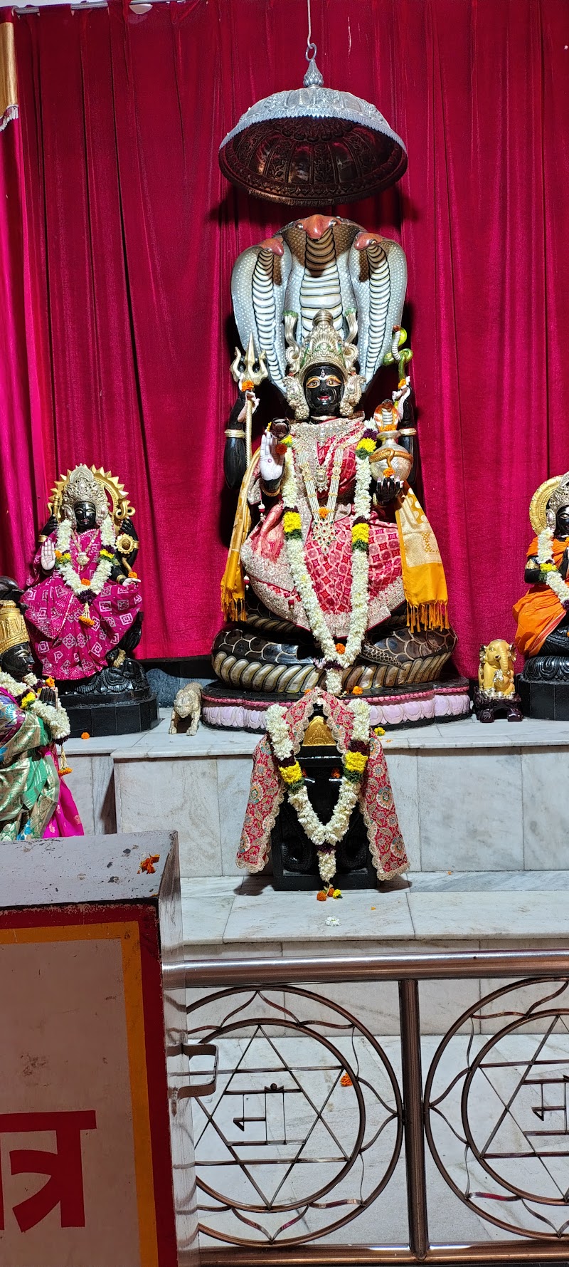 Mannnt Vriksh - Mannnt Vriksh, Maa Katyayani Devi Temple, Chhatarpur Temple Inside Rd, Dr Ambedkar Colony, Chhatarpur, New Delhi, Delhi 110074, India