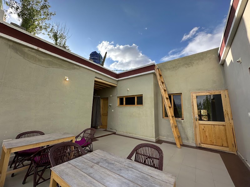 Arctic Villa - Arctic Villa, Lower Road Tukcha, Mahey, near Trikaya Hotel, Leh, 194101
