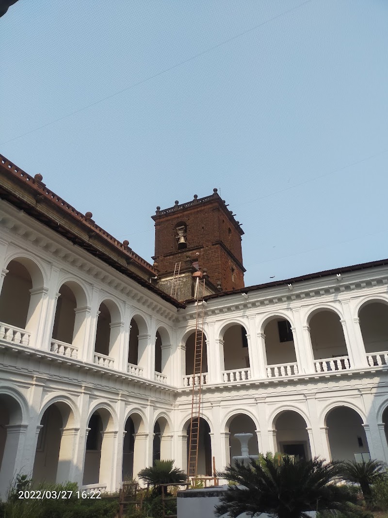 Relics Of St. Francis Xavier - Relics Of St. Francis Xavier GW26+8M8, Old Goa Road, गोआ वेळ, Goa 403402, India