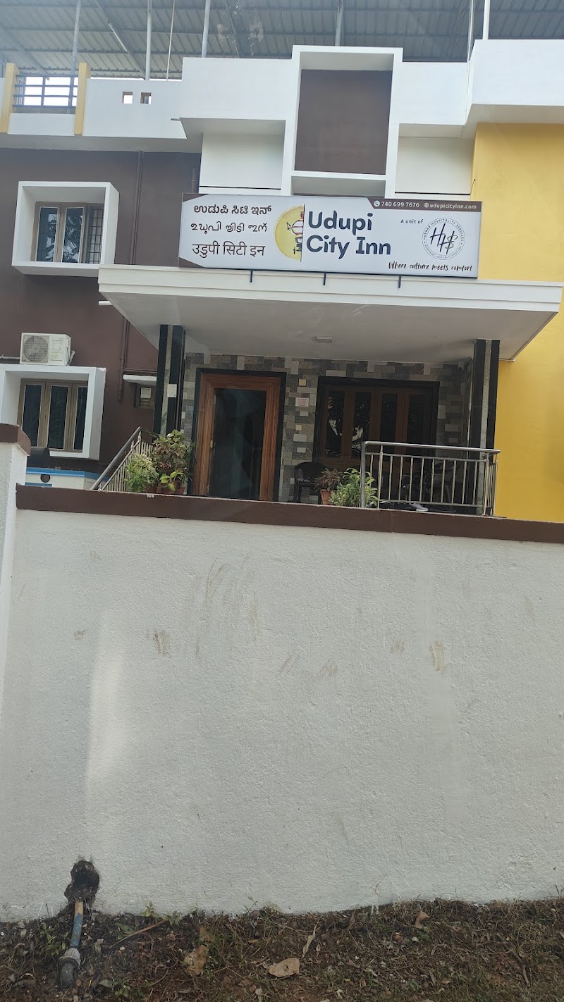 Udupi City Inn - Udupi City Inn, MGM - Budnar - Diana Theatre Rd, next to Archana Signature, Paniyadi, Maruthi Veethika, Udupi, Karnataka 576102, India