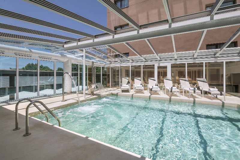 Sallés Hotel Ciutat del Prat - Sallés Hotel Ciutat del Prat Avinguda del Remolar, 46, 08820 El Prat de Llobregat, Barcelona, Spain
