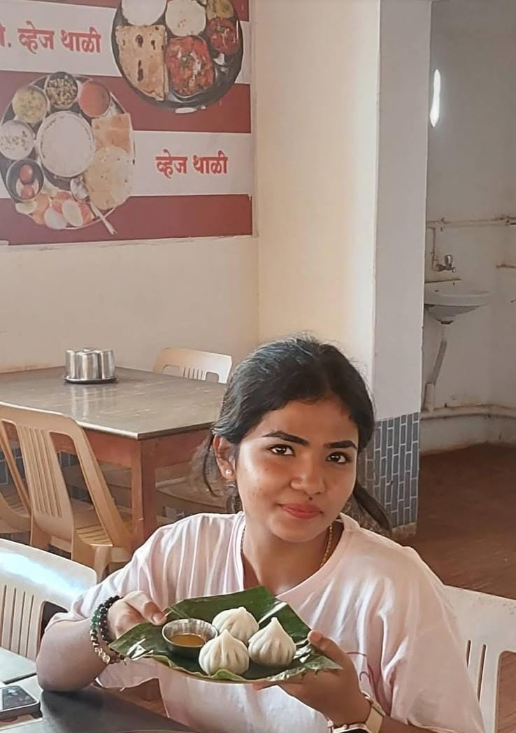 घनवटकर पुजारी यांचे हॉटेल नैवेद्य - घनवटकर पुजारी यांचे हॉटेल नैवेद्य Ganpati pule, apposite Bank, Ratnagiri, Ganpatipule, Maharashtra 415615, India