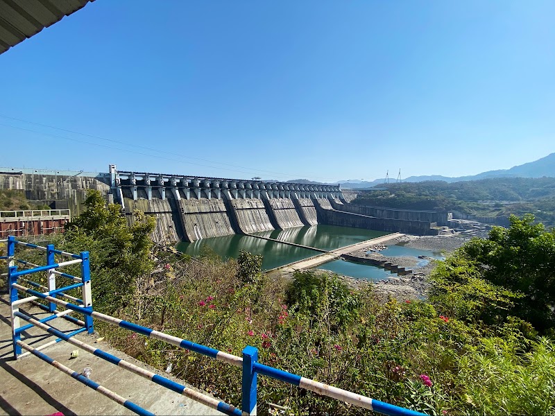 Sardar Sarovar Dam Reservoir