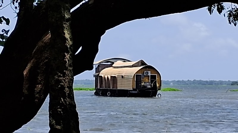 Kumarakom Bird Sanctuary Breezy Shore - Kumarakom Bird Sanctuary Breezy Shore, JCJ9+HF2, Kavanattinkara, Kumarakom, Kerala 686563, India