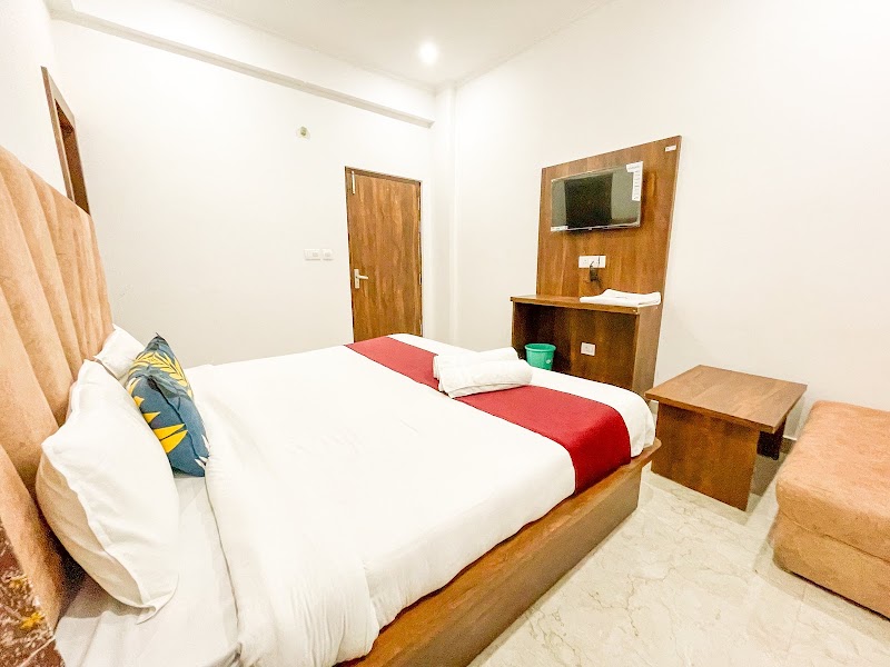 The Chintpurni Hotel – Near Vaishno Devi Katra - The Chintpurni Hotel – Near Vaishno Devi Katra Ward no 11, panthal road, Katra, 182301