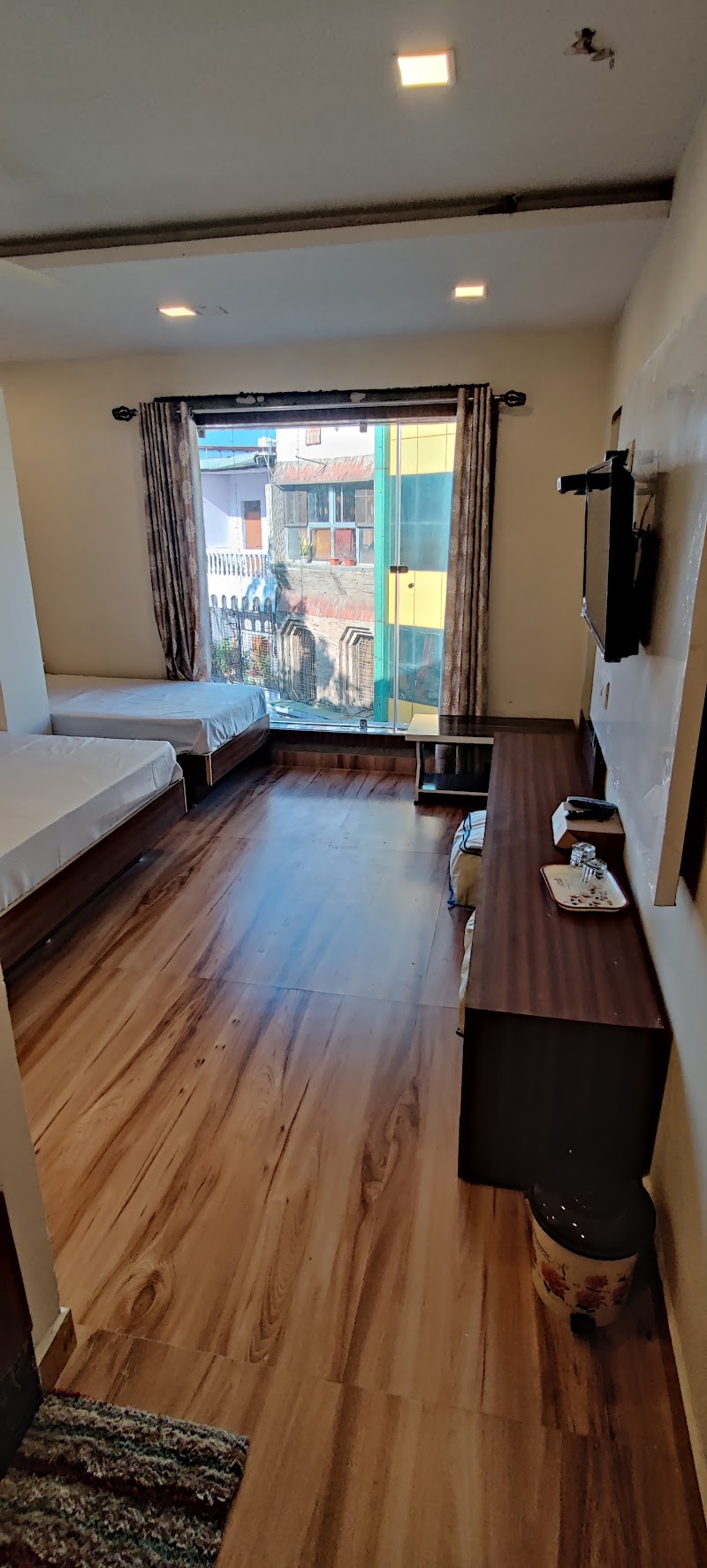 Hotel Shreeji Residency - Hotel Shreeji Residency Gandhi Chowk, nearby Ram Mandir, Pachmarhi, Pachmarhi Cantt, Madhya Pradesh 461881, India