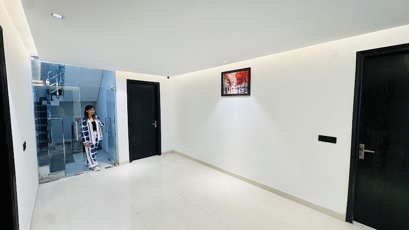 Reebah Inn & Suites - Reebah Inn & Suites #947, Sector 51 Rd, Sector 51, Gurugram, Haryana 122018, India