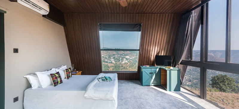 SaffronStays A Vantage - Villa in Panchgani - SaffronStays A Vantage - Villa in Panchgani, WQ7F+27F, near Gurusparsh resort, Bhilar, Panchgani, Maharashtra 412805, India
