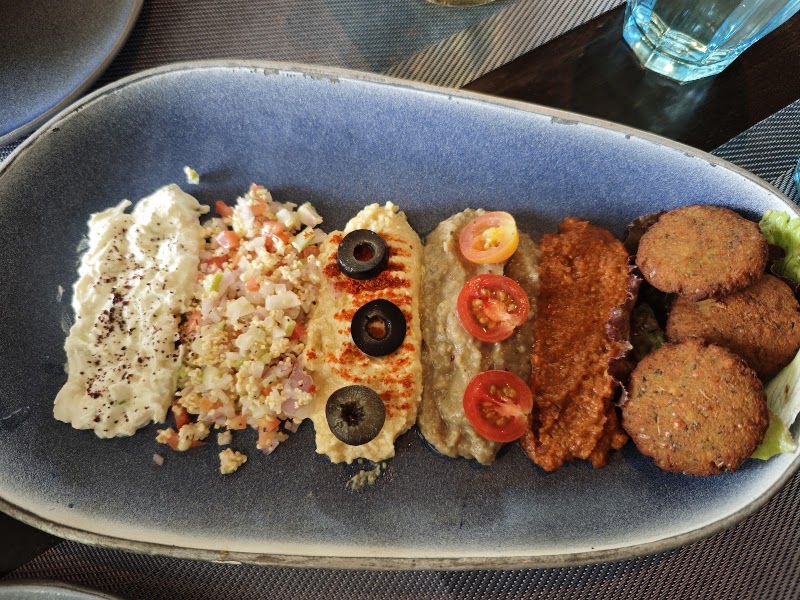 Flavour Boat - Flavour Boat 6WMG+879, Fatrade, Varca, Goa 403721, India