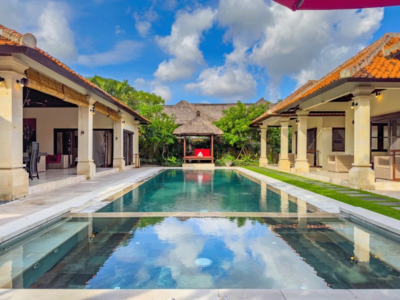 Villa Santi Seminyak by Villa Bugis Seminyak