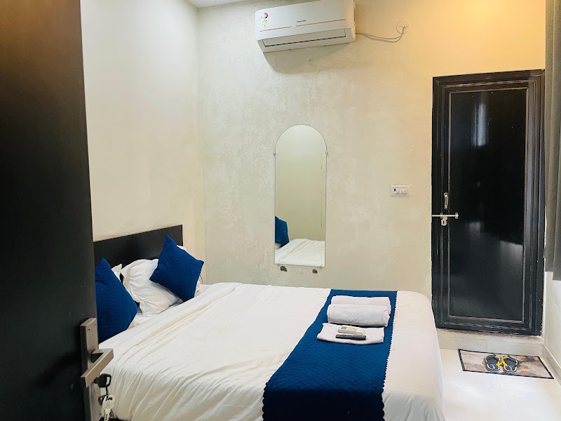 Hotel O Sagar - Hotel O Sagar G, sab, city center, plot number 61, Tekri Rd, opposite Rishabh travels, Central Area, Udaipur, Rajasthan 313001, India