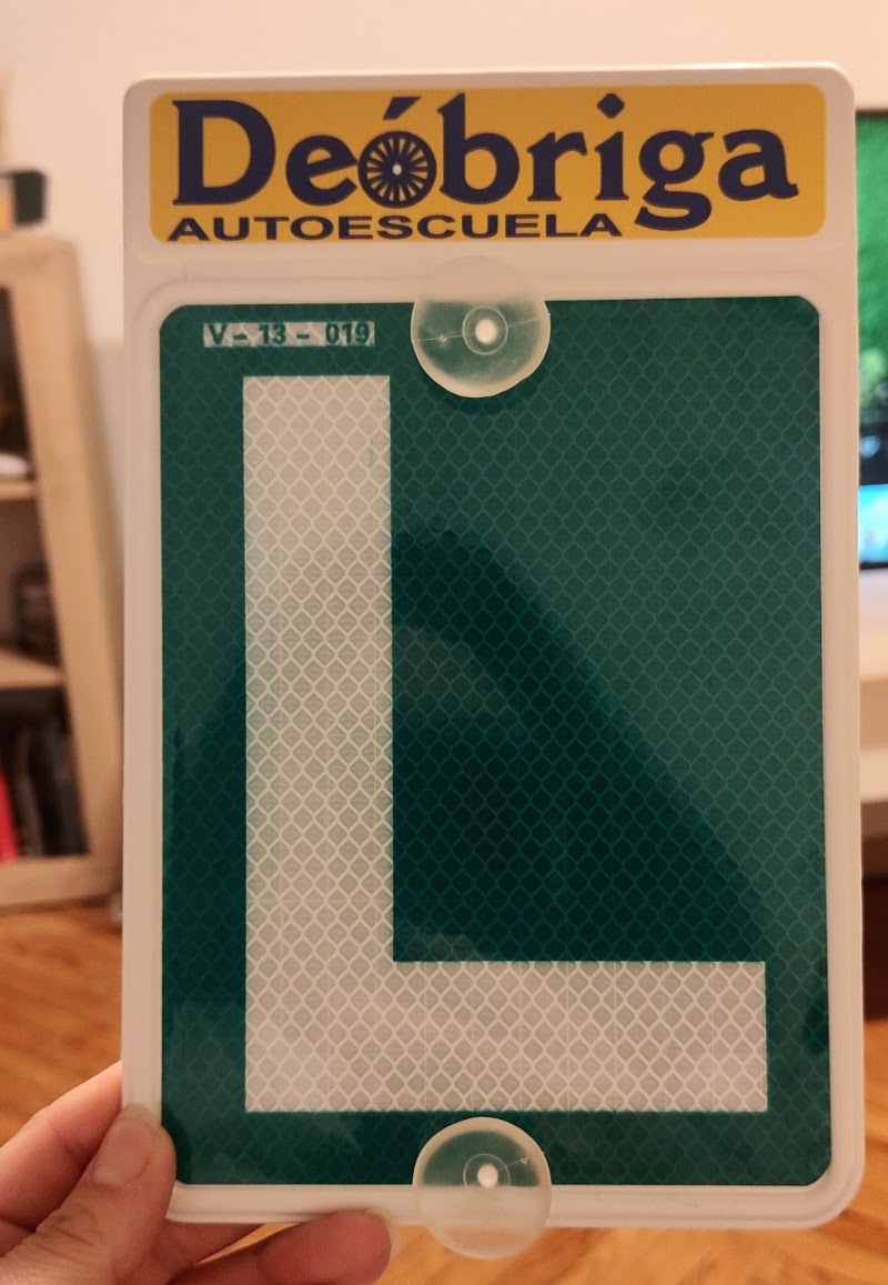 Autoescuela Deóbriga - Autoescuela Deóbriga Av. República Argentina, 45, BAJO, 09200 Miranda de Ebro, Burgos, Spain